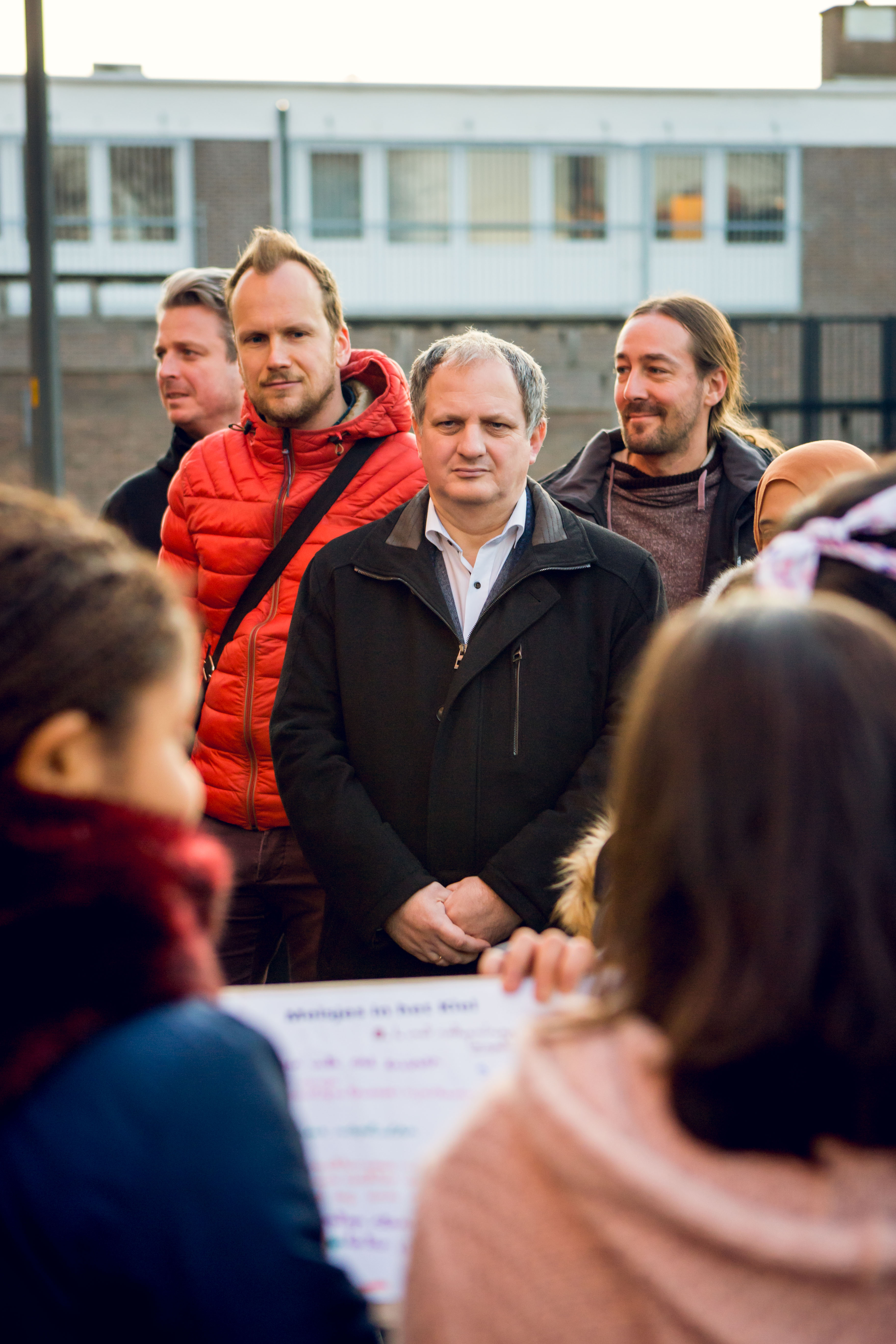 Kielse meisjes brengen de noden van hun wijk in kaart Kielse meisjes brengen de noden van hun wijk in kaart