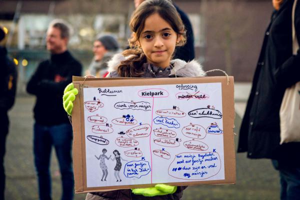 Kielse meisjes brengen de noden van hun wijk in kaart